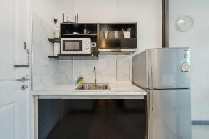 C237 Brand New 1BR Condo Pool Gym Near Beach