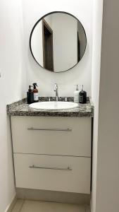 Moderno departamento en el centro de la ciudad