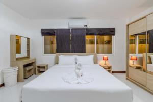 V245 3BR with Pool Close to Phuket Best Beaches