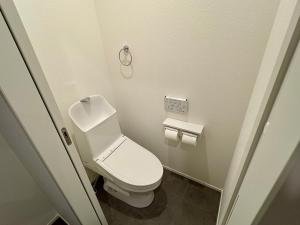 天神南駅まで約20分の新築1軒家まるまる貸切福岡Base