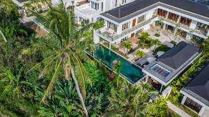 Villa Vlada by BaliSuperHost