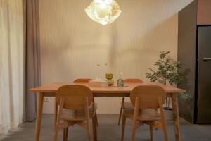 Wasabi House, Kota Baru Parahyangan