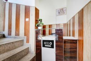 Hotel O Noida Electronic City Metro Station