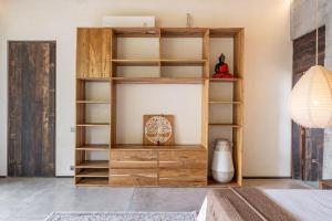 Villa Gaia - Private Room in Shared Spacious Modern Villa by Triang Villas