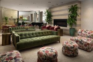 DoubleTree by Hilton Fairfield Hotel & Suites