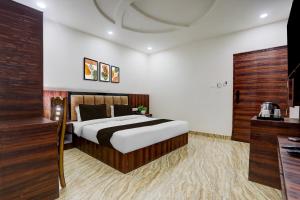 Super Townhouse Bela Road Varanasi City Railway Station Formerly Srijan Grand