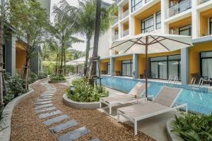 Pool View Condo 2204 SEA HEAVEN Resort
