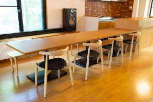 KIZUKI 子供の記憶にいつまでも思い出が残る場所 虫も天気も気にせず屋内bbq 遊具 大浴場