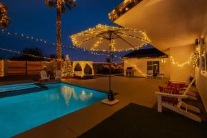 The Grand Oasis Estate - A Luxe Private Resort Near The Strip