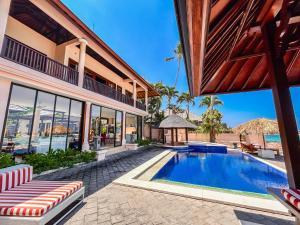 Villa Talia Vashti - Oceanfront villa with Private Sea Access, Pool & Cook