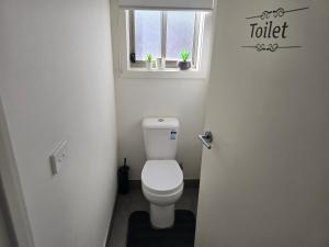 Comfy nest 4 bed room family house