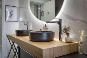 Lescale du Gros-Horloge une parenthèse prestigieuse au coeur de Rouen