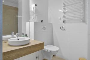 Jerozolimskie 216 by Solarento