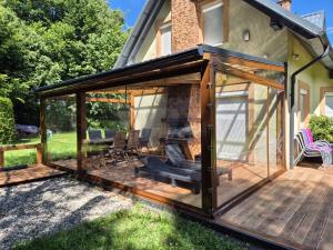 DOM NA KASZUBACH, SAUNA i BALIA