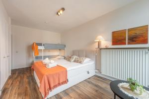 Au Louvre authentiek appartement in De Haan