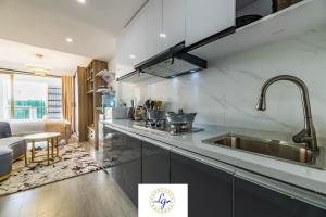 lovely fully furnished studio apartment in kilimani with unbeatable city views