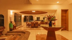 Villa Martha Garza Blanca - Private Heated Pool