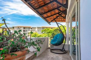 Luxury Oceanview Condo with heated Pool