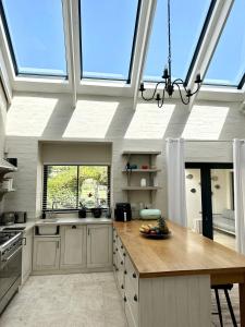 Noordhoek Family Friendly Villa with Housekeeper