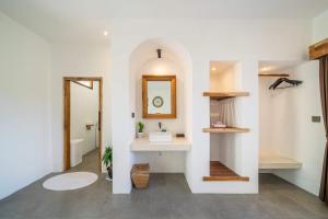 Peaceful 1BR Villa - Pool near Savaya & Uluwatu-V3