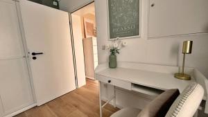 Sonnenplatz mit Parkplatz - Zentral und Elegant