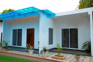 Kingsland Tourist Home