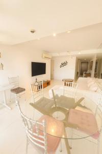 Cozy 2-bedroom in The Venice Luxury Residences