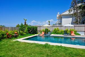 Aura luxury-Modern Stylish Central Holiday Villa For 6 Peeople