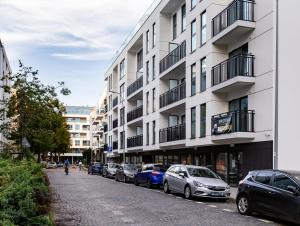 Gdynia Marina Superior Studio by BookingHost