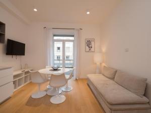 Xenia Milano - 2rooms apt in Via Petrella 4 D