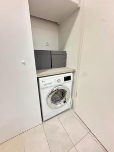 Modern apartment in Lágaleiti in Reykjavik - Birta Rentals