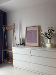 Red Residences Cozy Condo in Makati Near NAIA