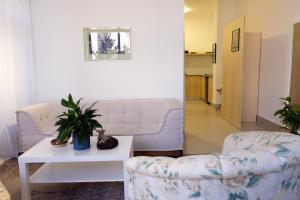 Sunny Studio in Amman