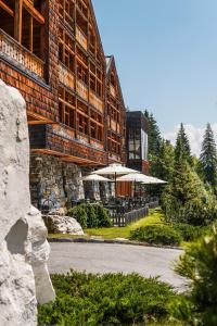 Mountain Lodge