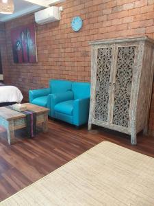 Buratwangi Tropis House