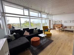 Modern and family friendly house in Fossvogur in Reykjavik - Birta Rentals