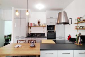 Bright and warm apartment in Bordeaux