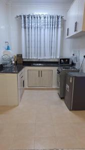 Naka Stafford near Wanjiru's