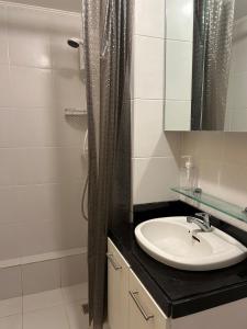 Relaxing 2-Bedroom Unit