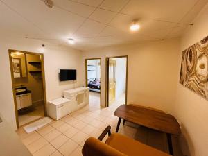 Relaxing 2-Bedroom Unit