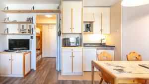 Croix Margot N 320 - ST4