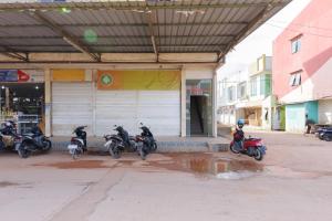 RedDoorz @ Cikitsu Batam