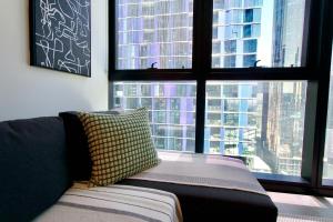 Melbourne CBD - Cosy 2 Bedroom Apartment