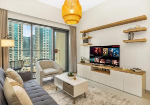Burj Royale 1 BR 5 Min Walk to Burj Khalifa