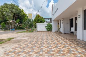 RedDoorz Syariah near KBC Batam Centre