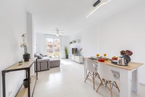 AlmeriaSuite Sabinar Beach