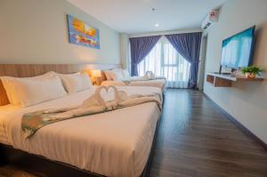 Aeropod Suites - Deluxe Family - by J-Residences