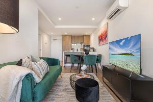 High-Rise Balcony Unit with City Views Gym Pool