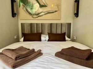 Garden Residence - The Garage