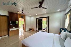 Stay Leisurely Red Raven 3BHK, Karjat